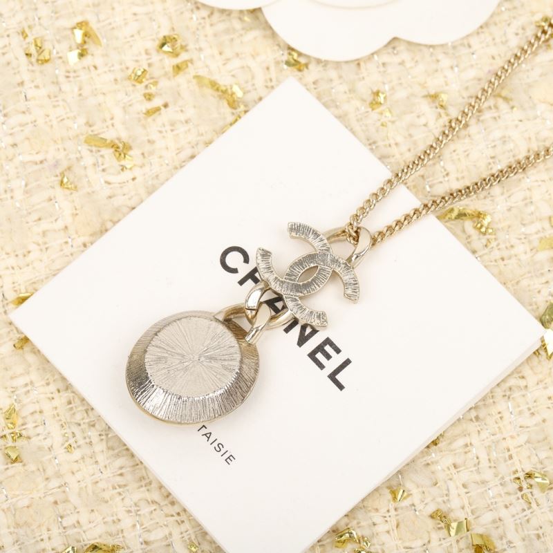 Chanel Necklaces